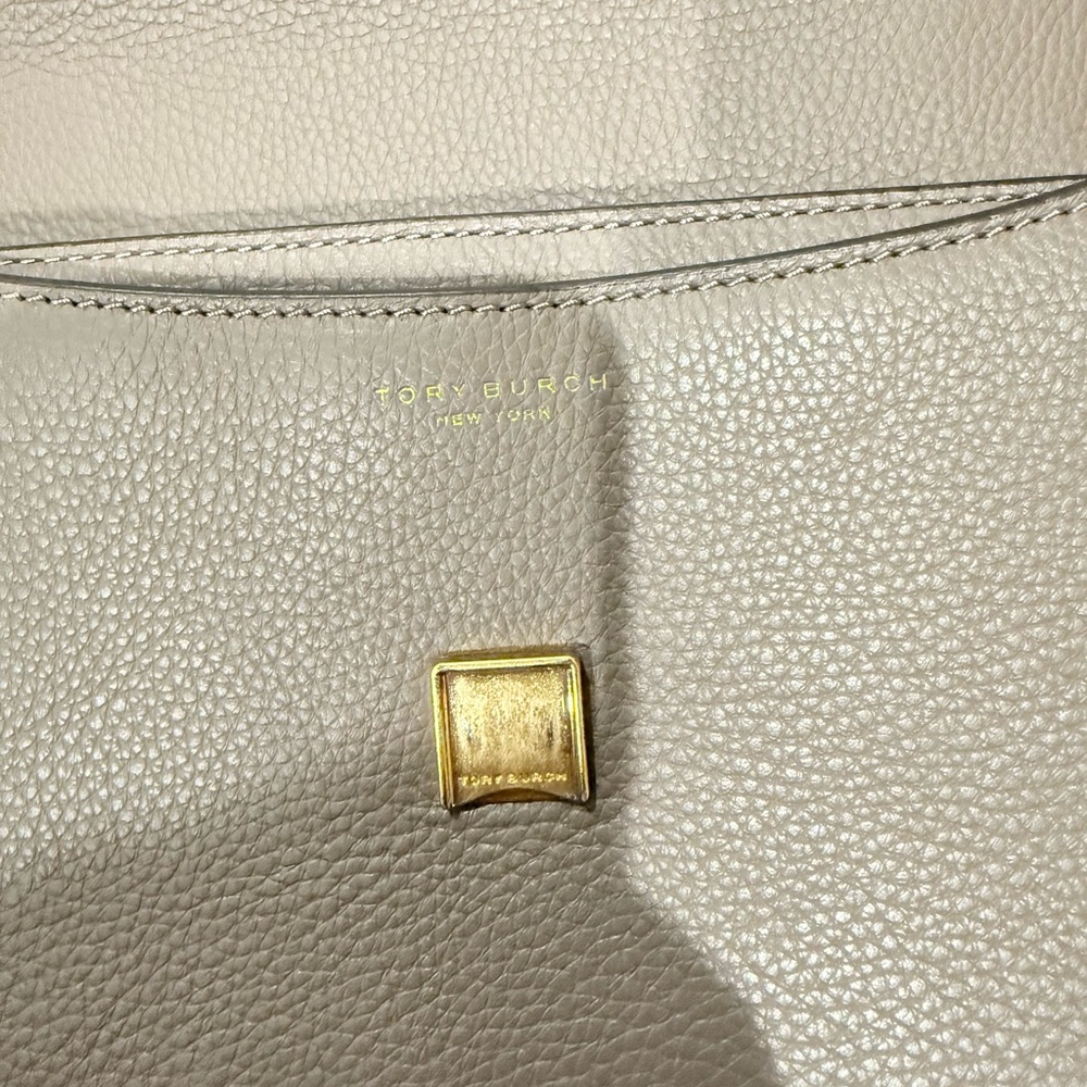 Tory Burch Cream Leather Shoulder Bag